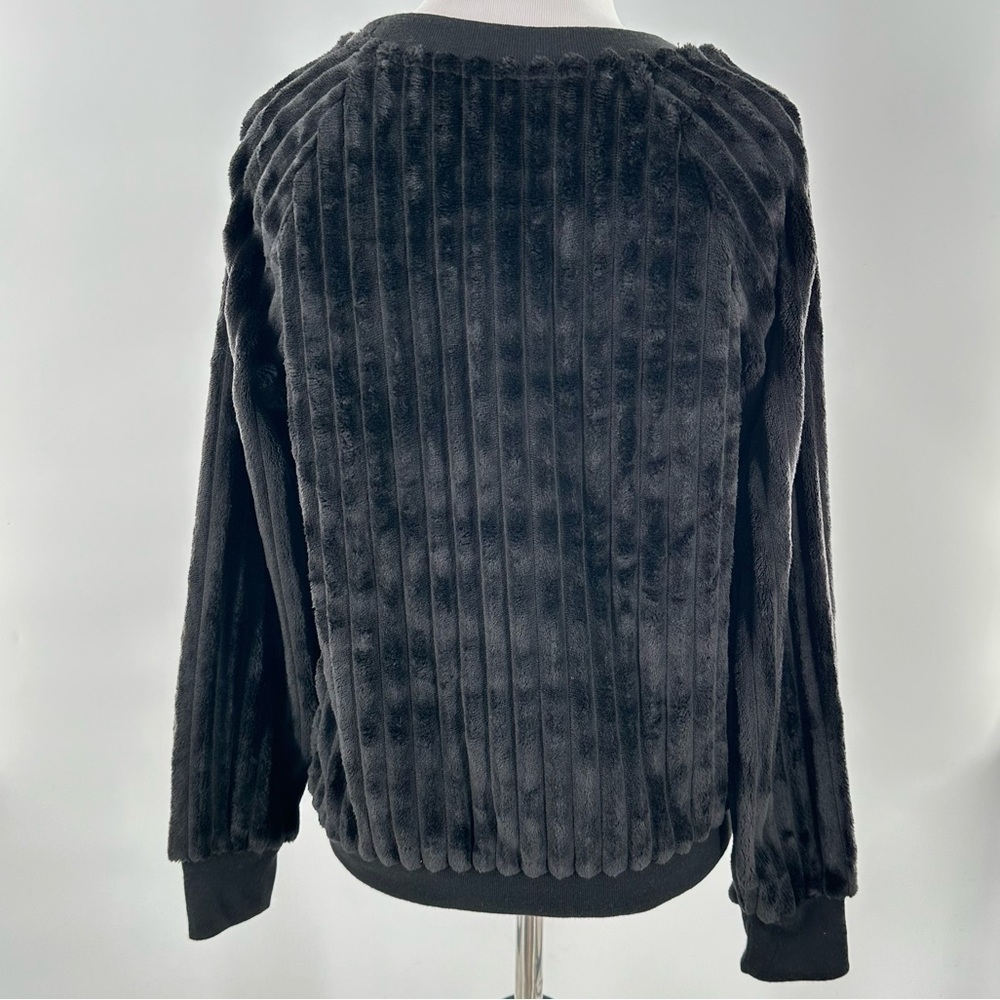 No boundaries womens sweater size S 3-5 black faux fur ribbed cozy pullover - Picture 4 of 11